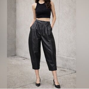 Vintage Pour Le Sport Black Leather Barrel Pants Pleated Cropped Trouser 7/8